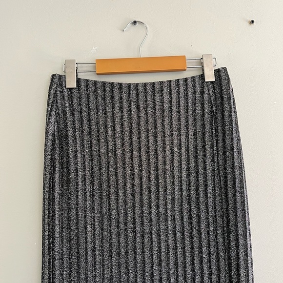 NWT H&M Silver and Black, Sparkly, Striped Pencil Skirt - Picture 4 of 8